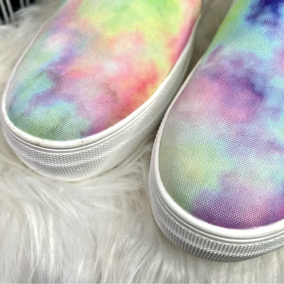STEVE MADDEN Toshe Tie-Die Slip-on Sneakers, 10 - Picture 9 of 11